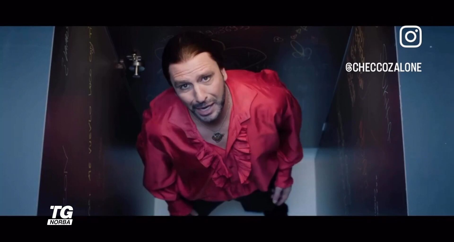 Checco Zalone domina il box office con Buen Camino: i segreti del successo