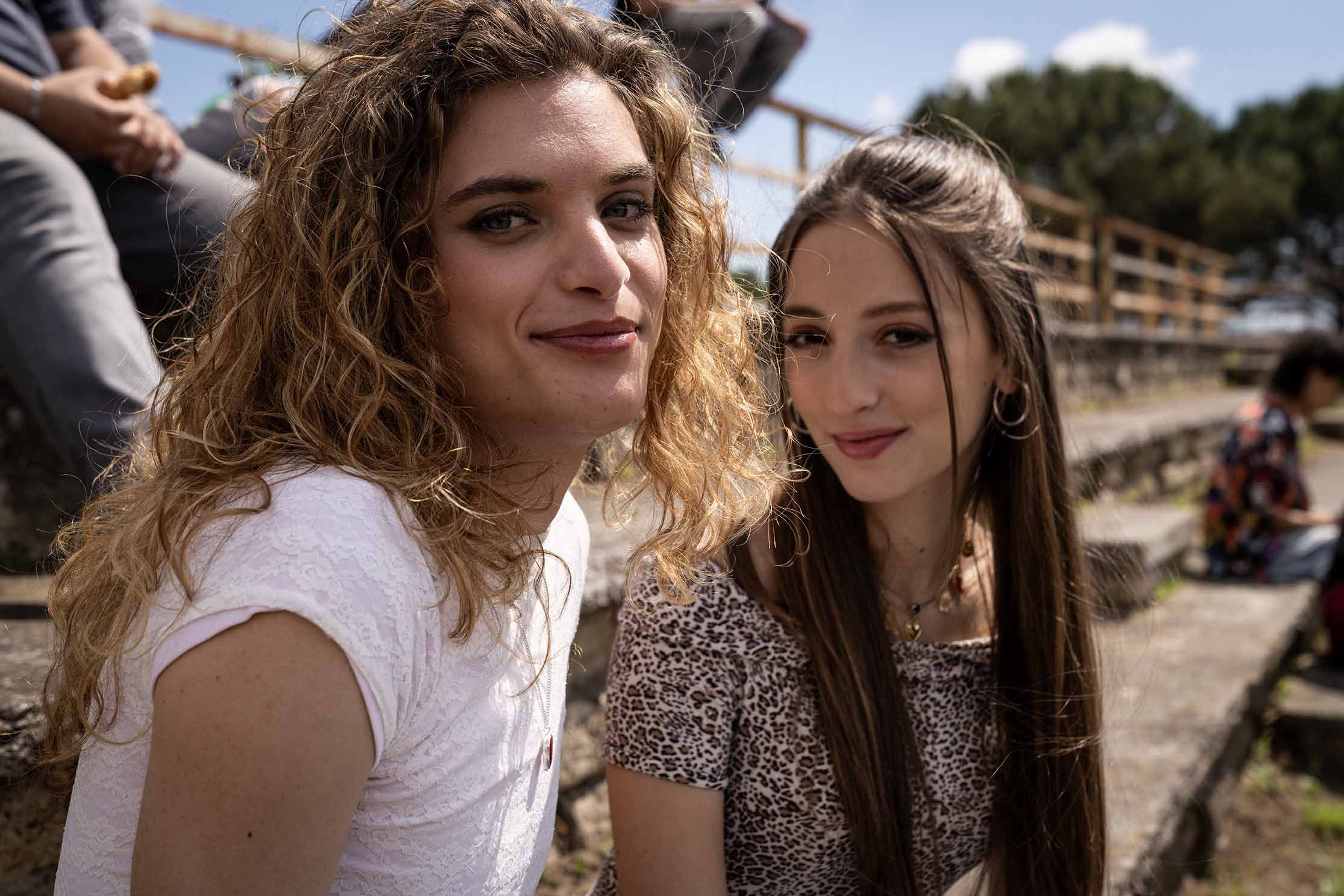 Luisa Ranieri è “La preside”: la storia vera della ” ‘a pazza” di Caivano, al via oggi 12 gennaio- immagine 5