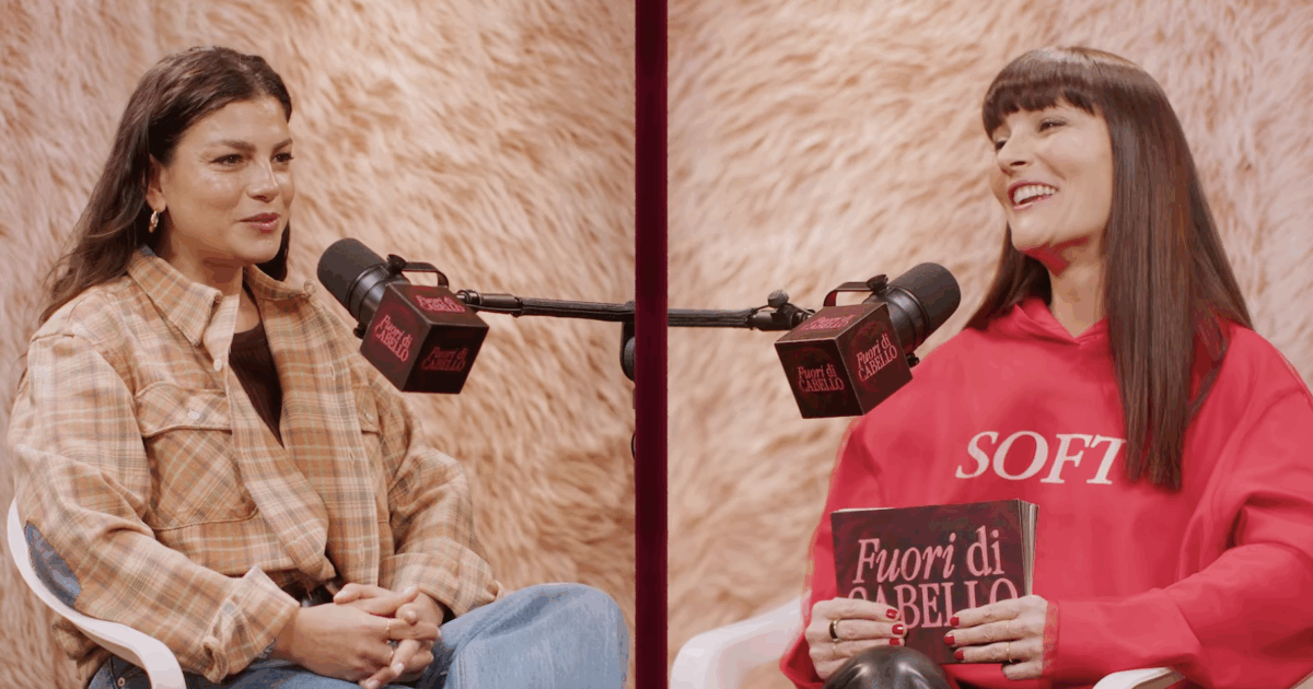 "Rubo i vestiti a Maria De Filippi, per De Martino sono finita su tutti i giornali di gossip. Mamma dice che sono sempre stata così da bambina: una str**za": lo rivela Em