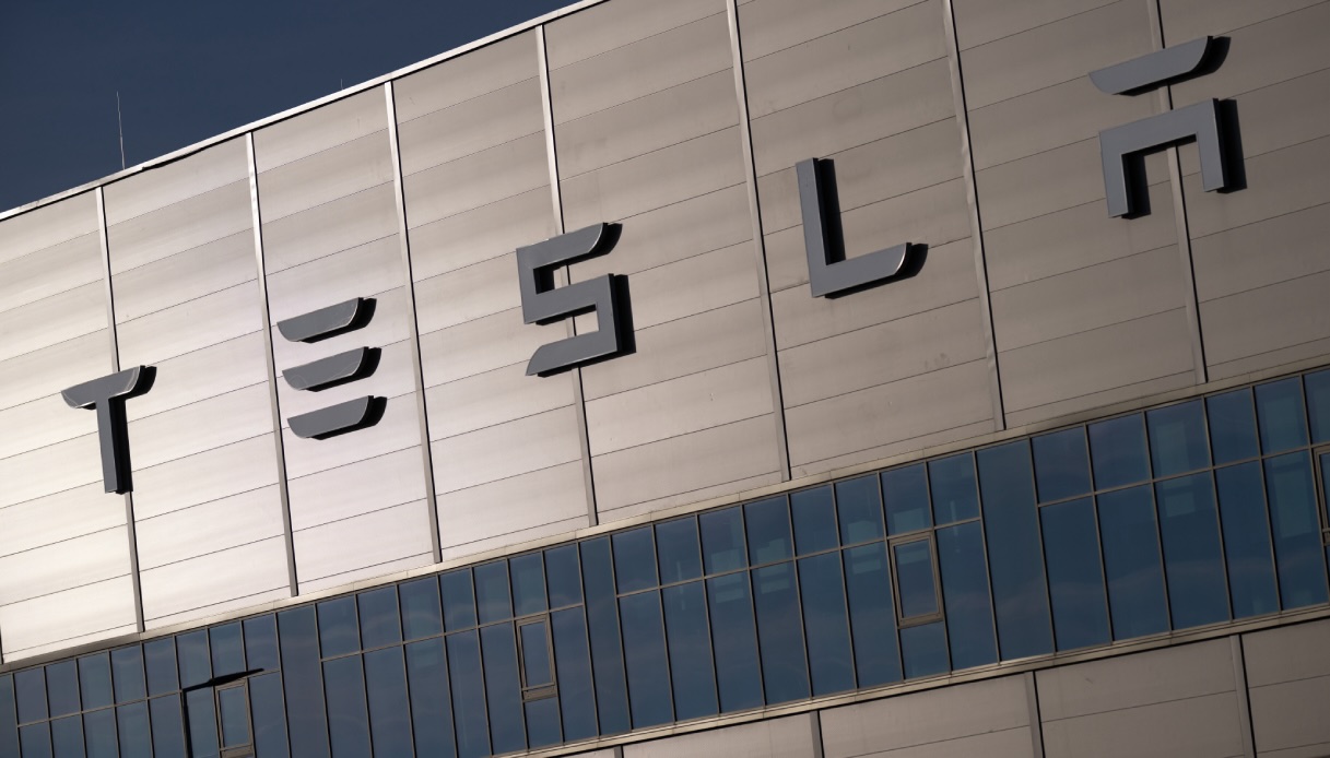 Tesla rallenta a Berlino, la Gigafactory entra in una fase delicata