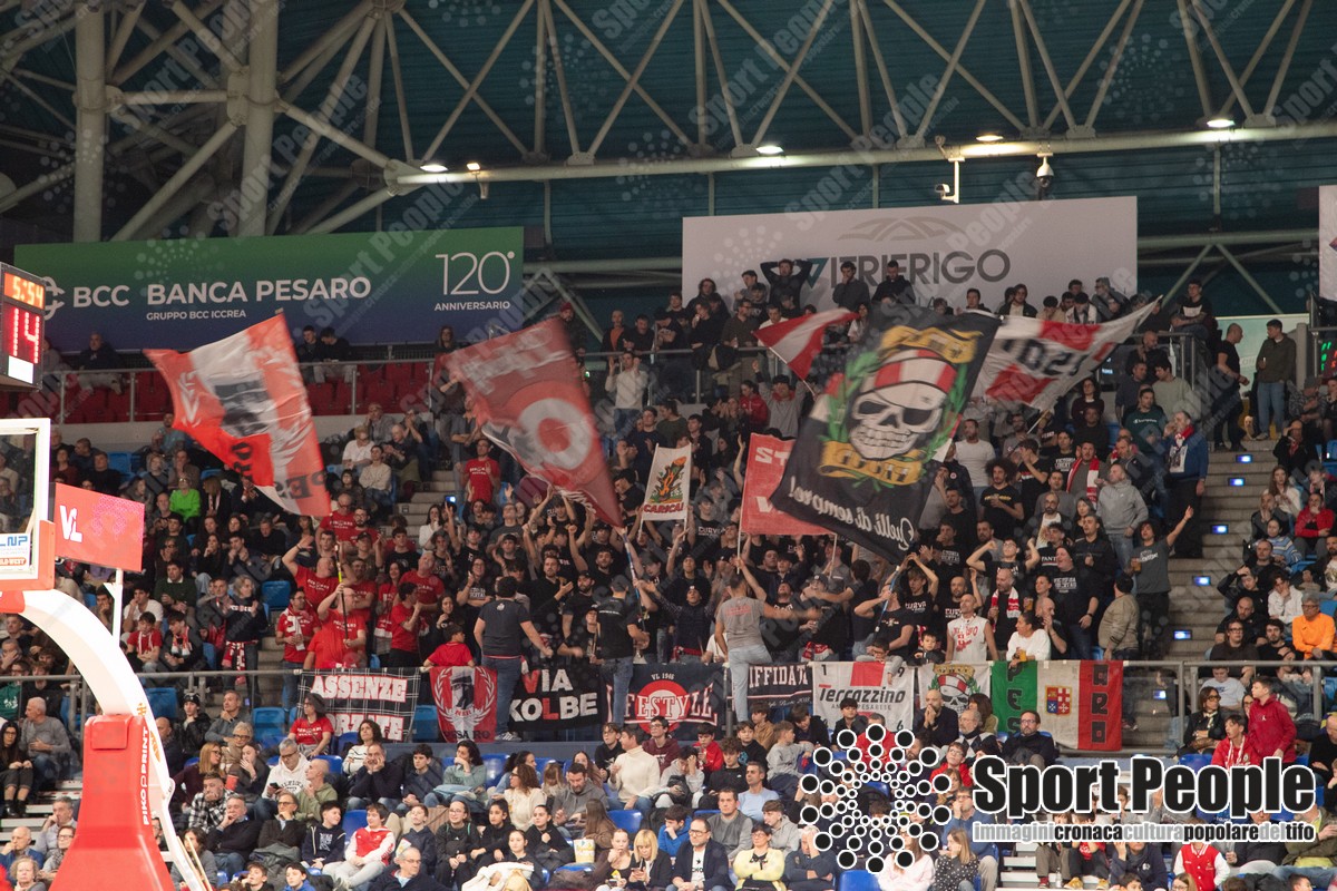 VL Pesaro-Bergamo Basket: tardive ma piacevoli scoperte