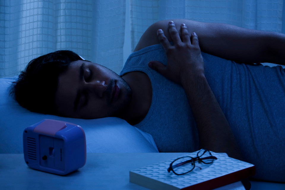 Qualche domanda sugli algoritmi che “leggono” il sonno (e prevedono le malattie)