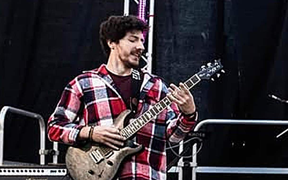 Alessandro Ambrosio, chi era il capotreno ucciso nella stazione di Bologna