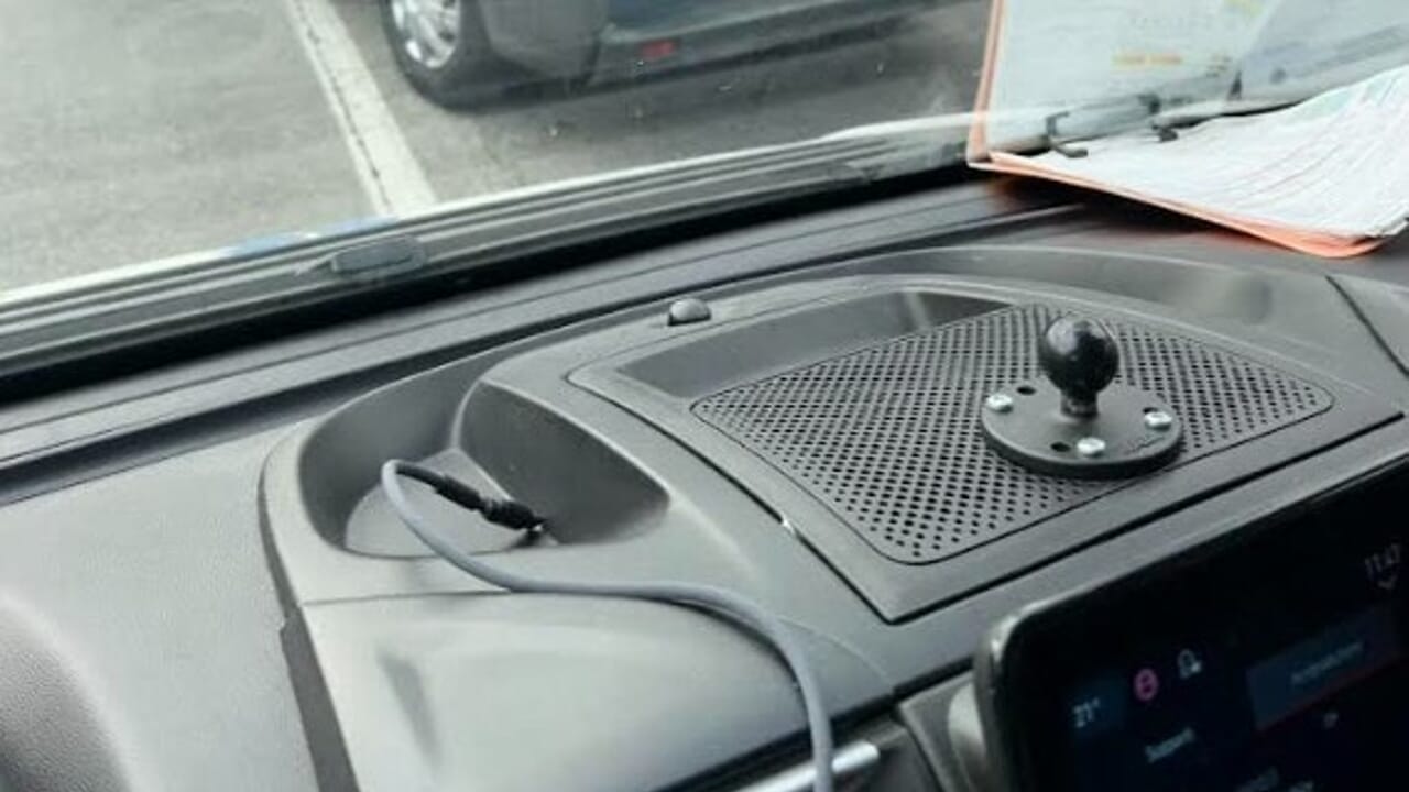 "Se non avete il ferito a bordo vi faccio una segnalazione"