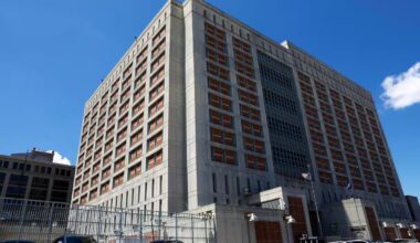 Il Metropolitan Detention Center di Brooklyn, dove Maduro è incarcerato. FOTO - Sky TG24