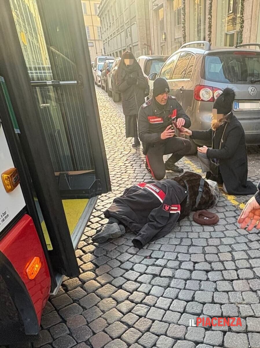 Anziana travolta dal bus-2