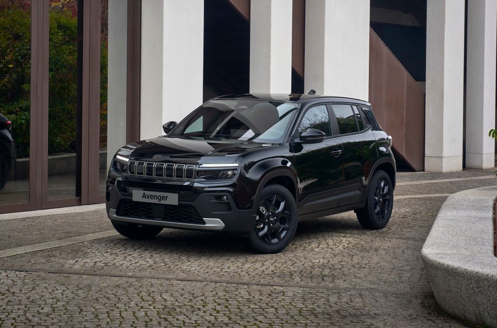 Nuova Jeep Avenger Black Edition debutta a Bruxelles: ecco com'è fatta