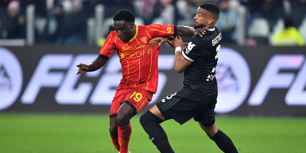 cambio costretto contro la Juve