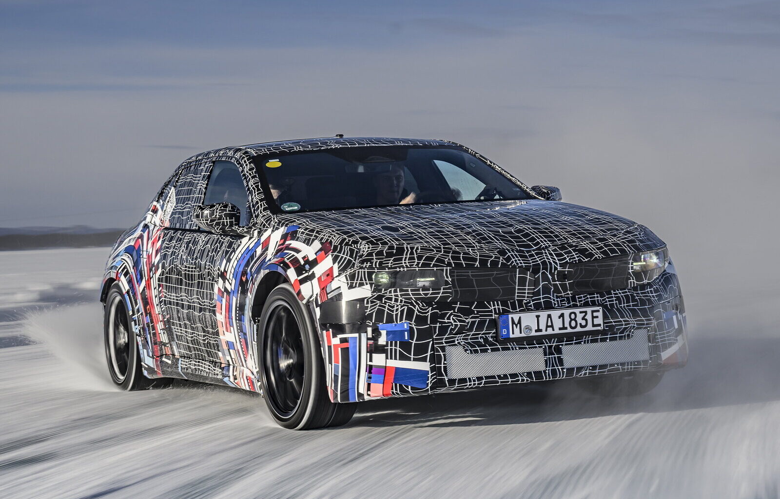 BMW M3 elettrica: nuovi dettagli sulla sportiva che vuole battere le leggi della fisica