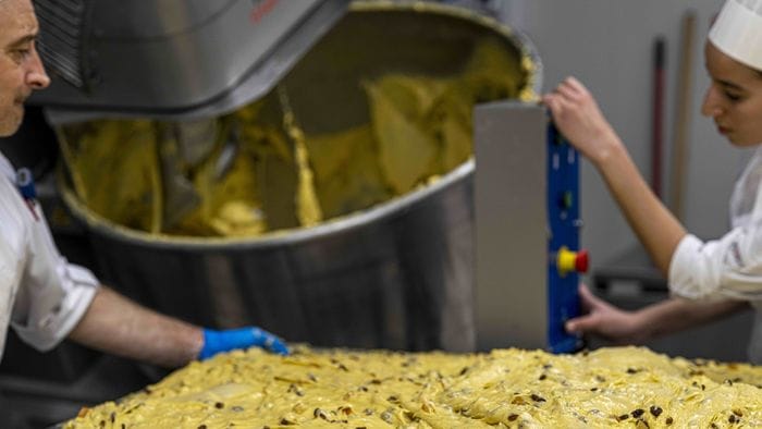 Boom di richieste di panettoni: DaV raddoppia