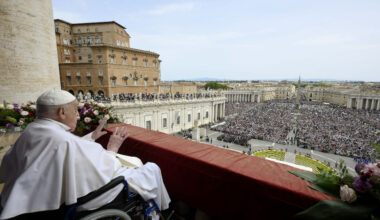 I doni di Francesco e Leone, nell'anno inatteso della Chiesa