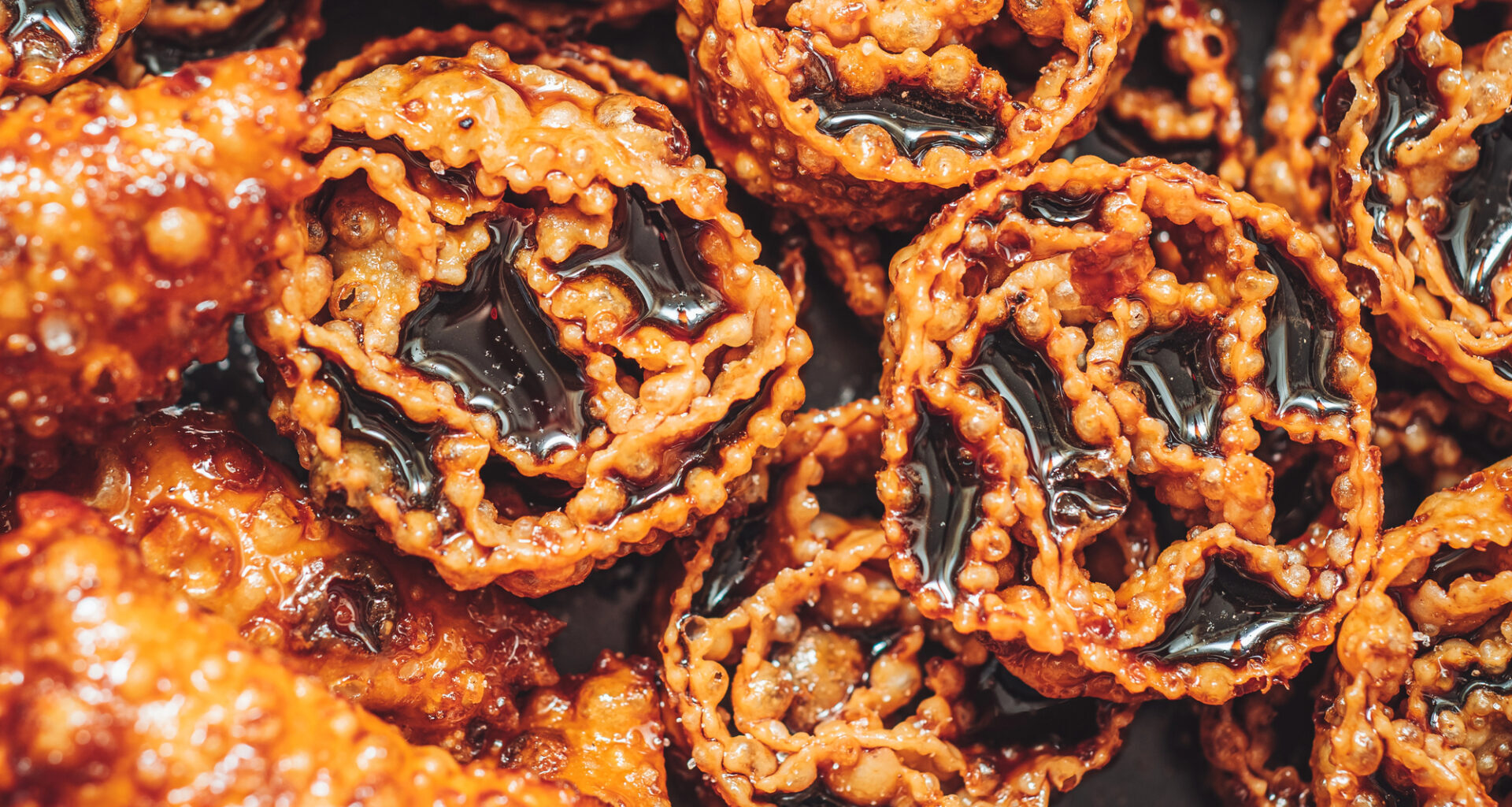 Cartellate al vincotto: concept: dolci