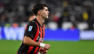 Gol di Pulisic era da annullare? Caos per il tocco di mano. Poi il calcio di rigore al Grifone, proteste in Milan-Genoa