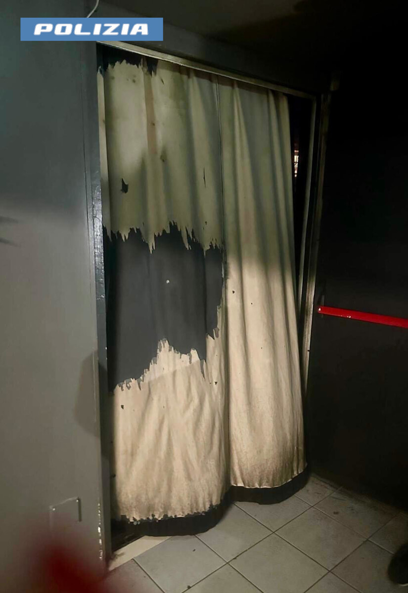 Club sequestrato Piazza Barberini 1 (foto questura di Roma)-2