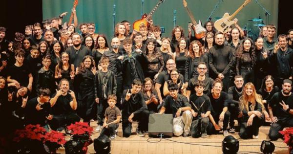 Ozzy fa vibrare la “piccola Fenice”