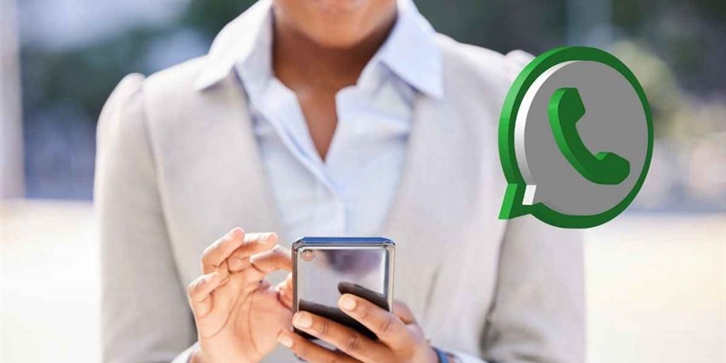 WhatsApp Web cambia marcia: arriva la nuova scheda 'updates', a cosa servirà