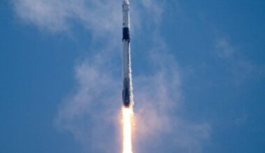 Iss, ripartenza anticipata Crew-11 non prima del 14 gennaio per emergenza sanitaria