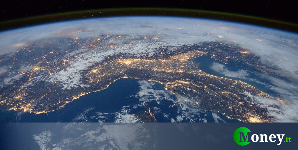 Il governo britannico mette in guardia i cittadini dalle vacanze in Italia