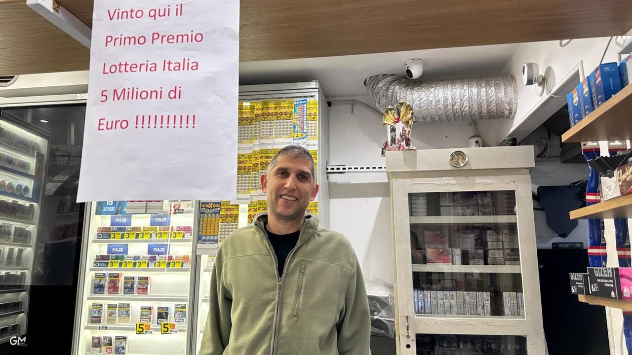 Lotteria Italia, primo premio a Roma. Nel bar dove sono stati vinti 5 milioni di euro