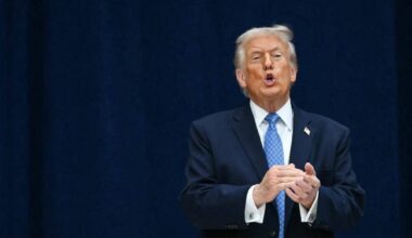 Trump, ecco il doppio piano per Groenlandia e Cuba