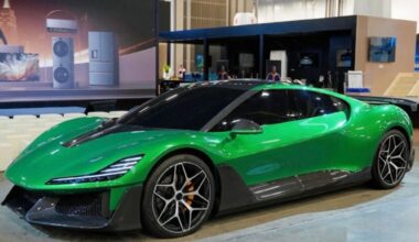 La supercar elettrica di Dreame ha debuttato al CES 2026: 4 motori elettrici e 1.900 CV