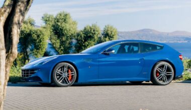 All’asta la Ferrari realizzata su misura per John Elkann, un esemplare unico