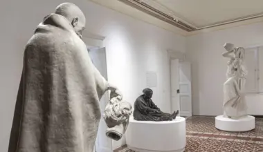 La modernità ritrovata del grande scultore sardo Francesco Ciusa è in mostra a Nuoro 
