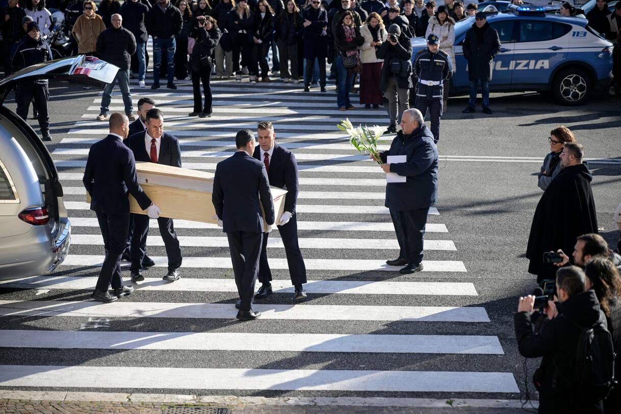 Incendio di Capodanno a Crans Montana, in Svizzera: le ultime news in diretta
