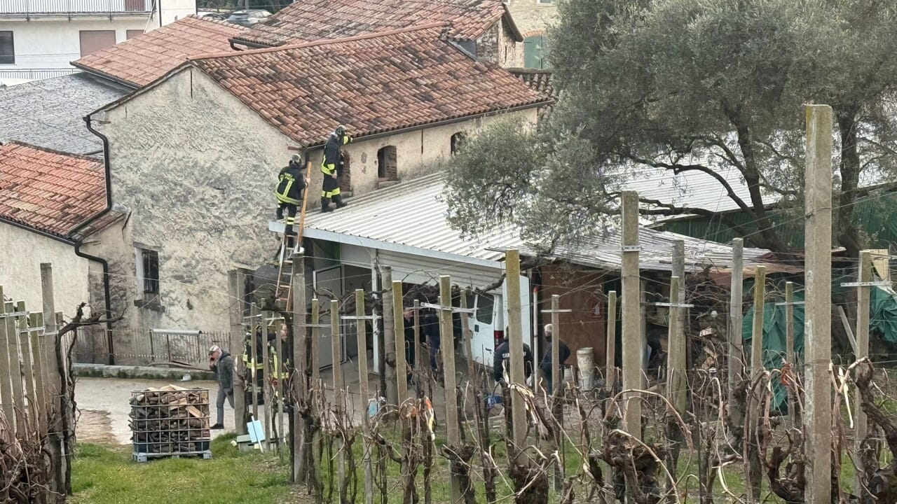 Morto nell'esplosione, scoperto un secondo deposito di bombe in casa