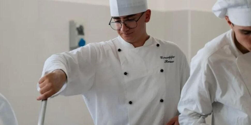 MasterChef Italia, lo studente Giuseppe Russo dell’Alberghiero di Cariati in puntata con Bruno Barbieri