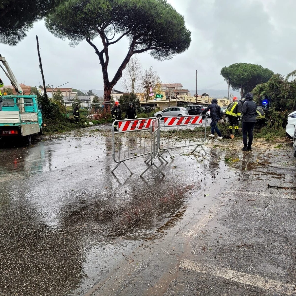 I danni provocati dalla tromba d'aria I danni provocati dalla tromba d'aria