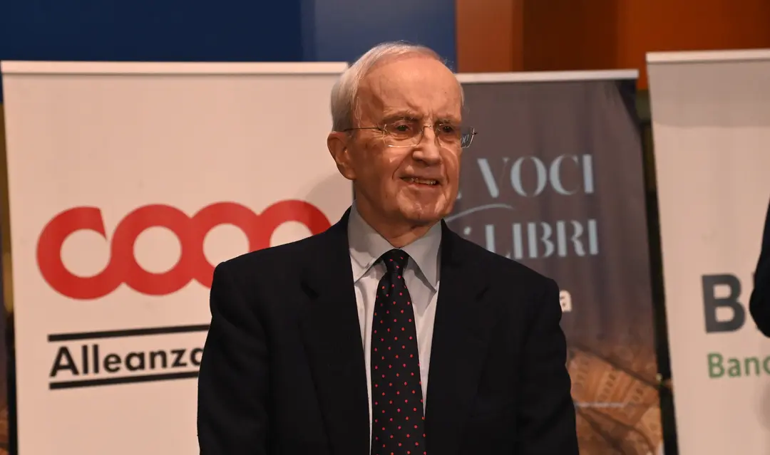 Originali auguri di Gherardini (Lba) per i 90 di Peterson