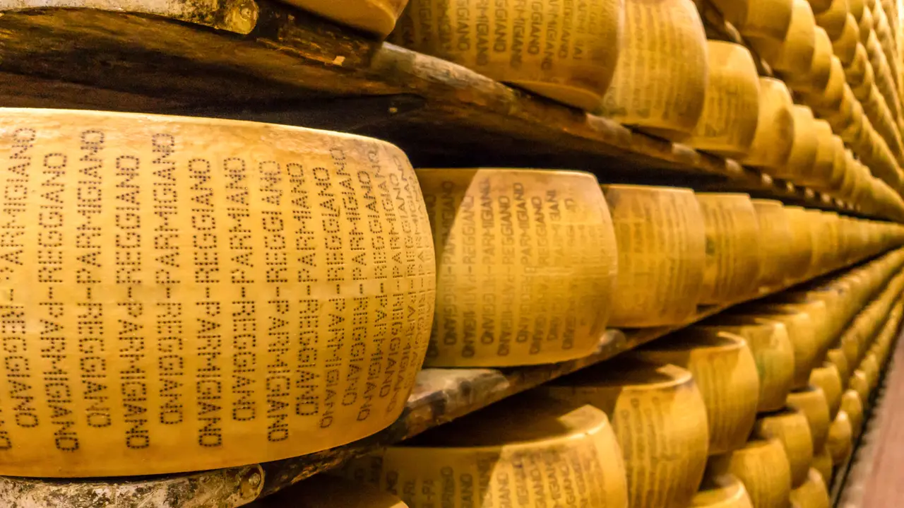 Il Parmigiano Reggiano protagonista della prima prova in esterna della 15esima edizione di Masterchef