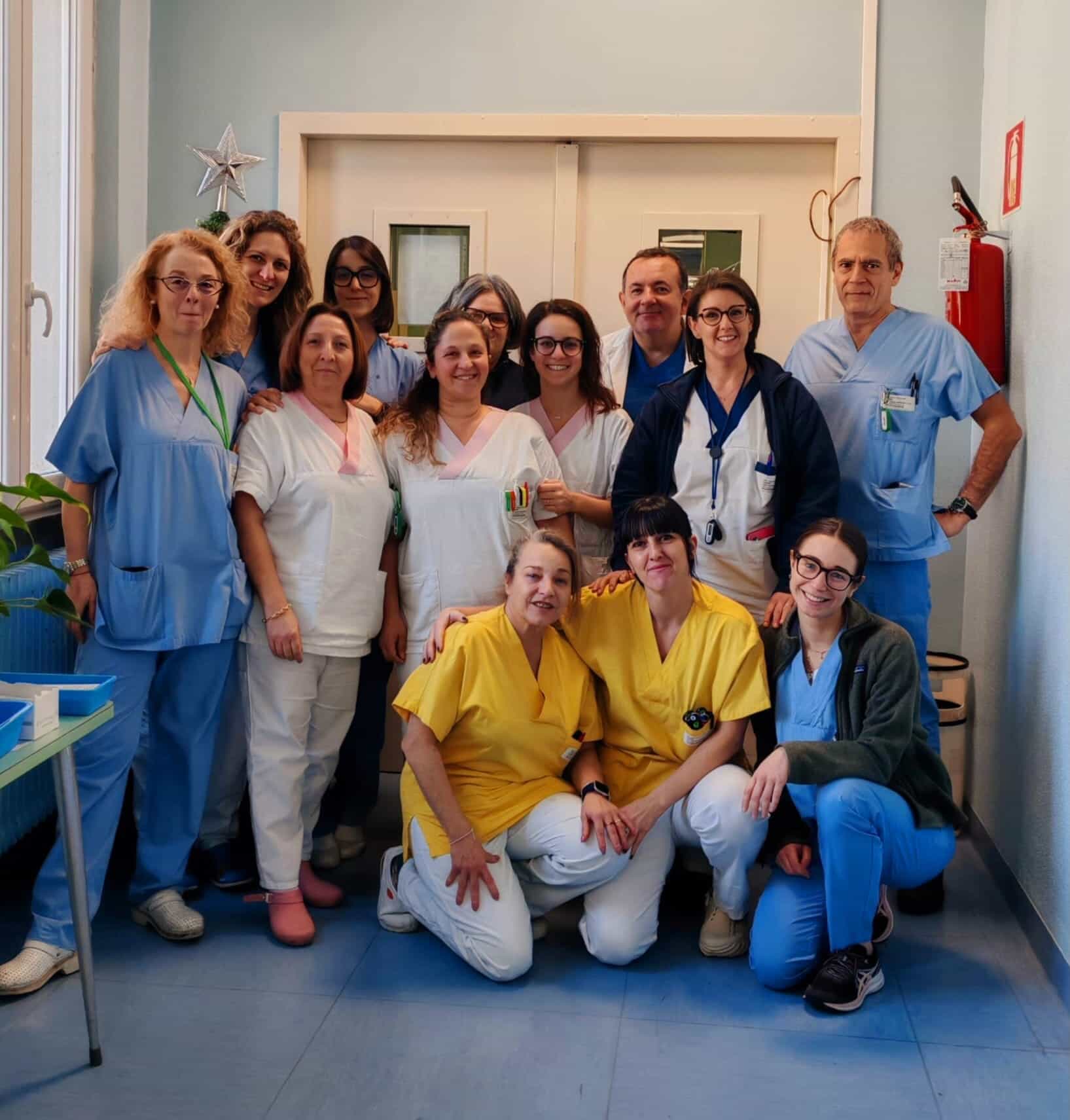 Il personale in servizio al reparto di ostetricia e al nido dell'ospedale di Sondrio Il personale in servizio al reparto di ostetricia e al nido dell'ospedale di Sondrio
