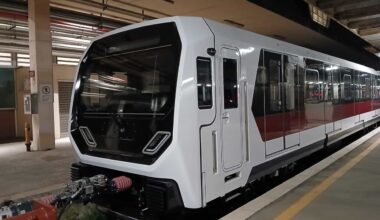 La metro B di Roma chiuderà la sera per i test sui nuovi treni Hitachi