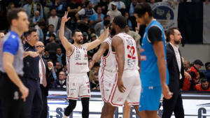 Pallacanestro Serie A - L'Olimpia Milano sbanca Napoli: sesto successo consecutivo per Milano