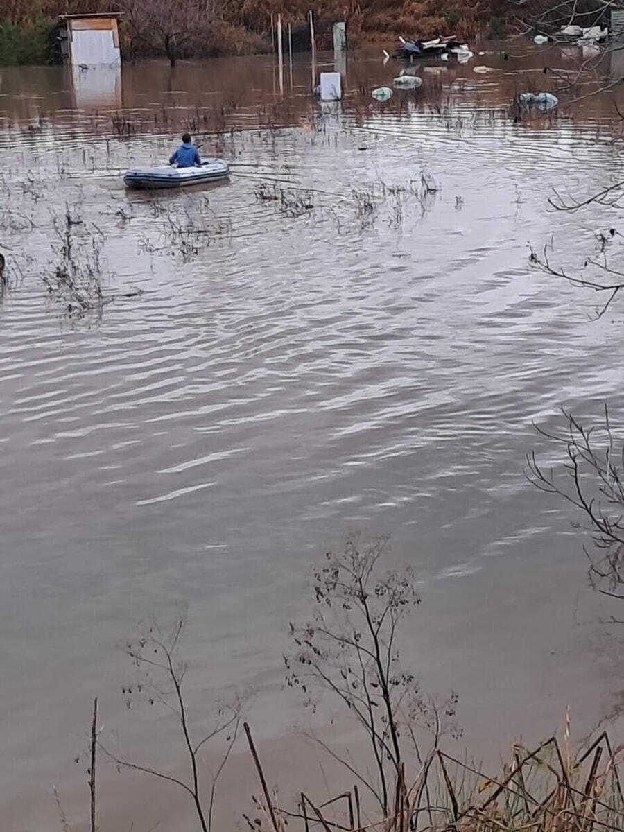 In gommone sull'Aniene In gommone sull'Aniene