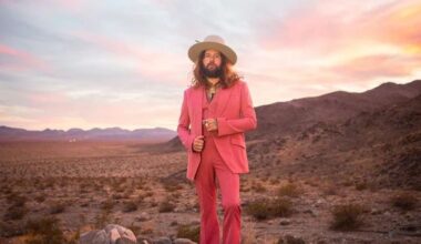 il secondo singolo dall'album solista di Jay Buchanan