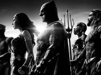 Justice League: questa scena vietata ai minori di Zack Snyder diventa canonica nei fumetti DC