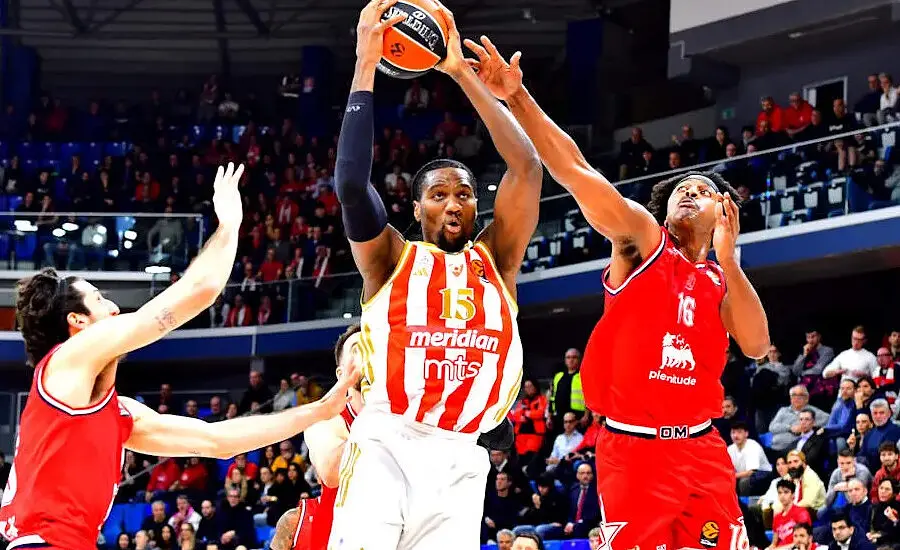 Milano si scioglie da sola e la Stella Rossa passa al Lido!