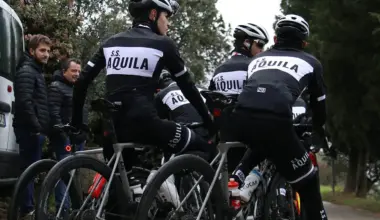 un piede nel passato e lo sguardo nel futuro