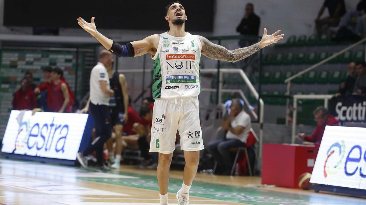 Basket serie B Interregionale. La Mens Sana recupera Perin. In vetta con Lucca e Costone