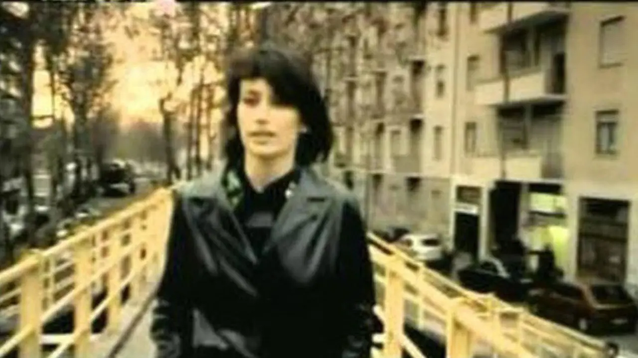 LWJ8SQKA3BWCM7EK95M-90843194