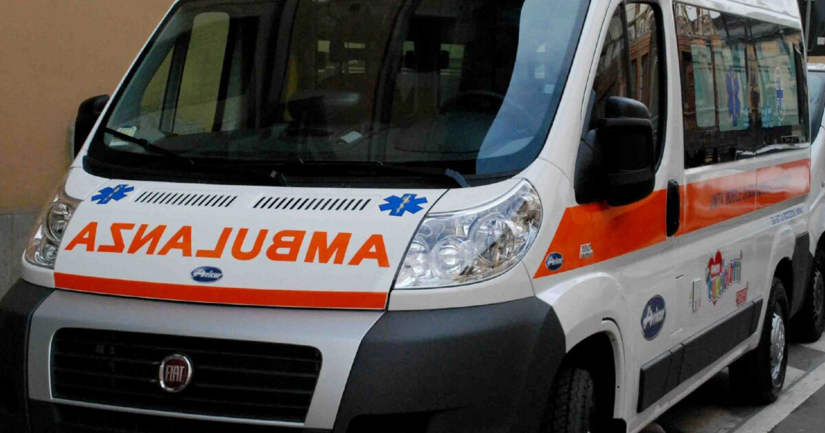 “Fammi vedere se c’è il ferito a bordo, se non c’è nessuno vi segnalo alla… - Il Fatto Quotidiano