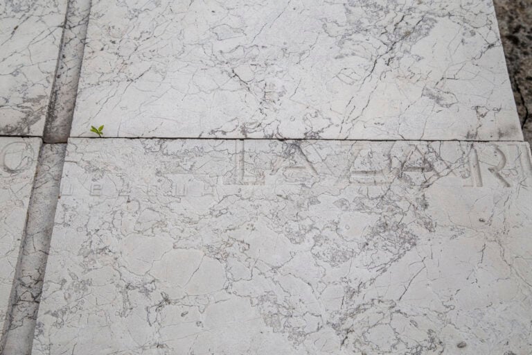 Tomba della famiglia Lazzari-Rinaldo, progetto di Carlo Scarpa © Alberto Messina, 2016