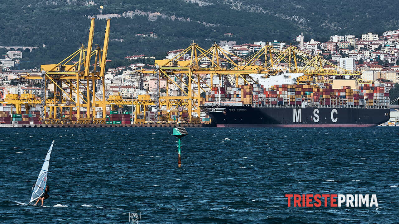 tra gennaio e febbraio approda la più grande portacontainer mai gestita