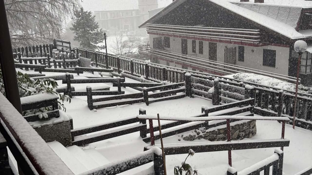 fiocchi anche in collina. Ghiaccio ai Castelli