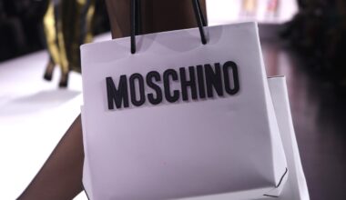 Moschino, Ferretti e Pollini in crisi, Aeffe conferma i licenziamenti a Milano e Rimini