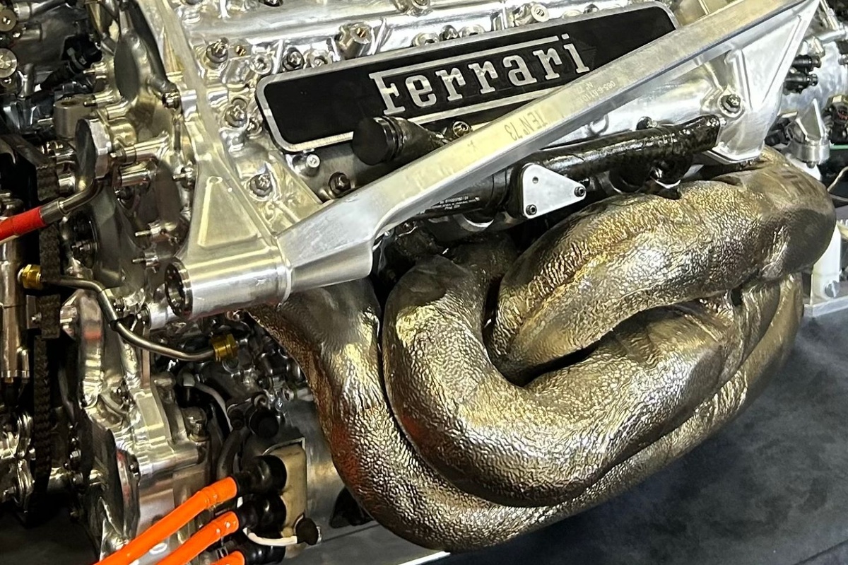 Ferrari: ecco perché la testa in lega d'acciao non darà problemi di peso