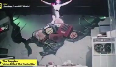 "Video killed the radio star" chiude la programmazione musicale di MTV